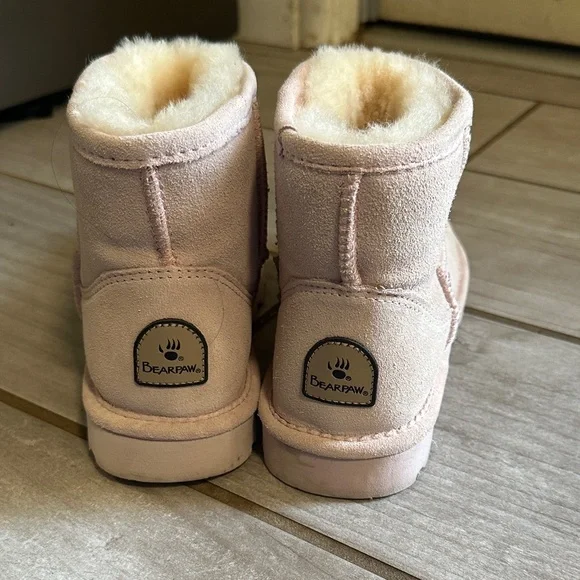 New Cozy Pink Women's Boots - Picture 2 of 5